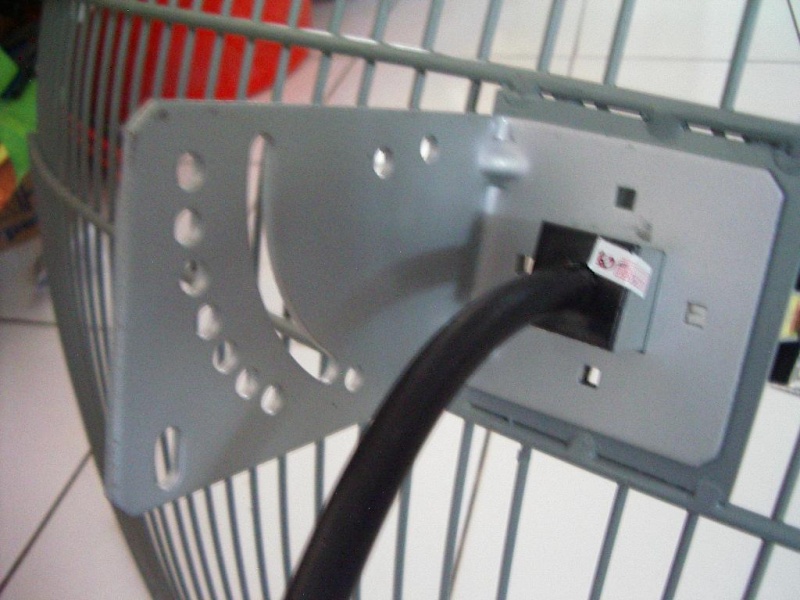 File:Antenna-24db6.jpg